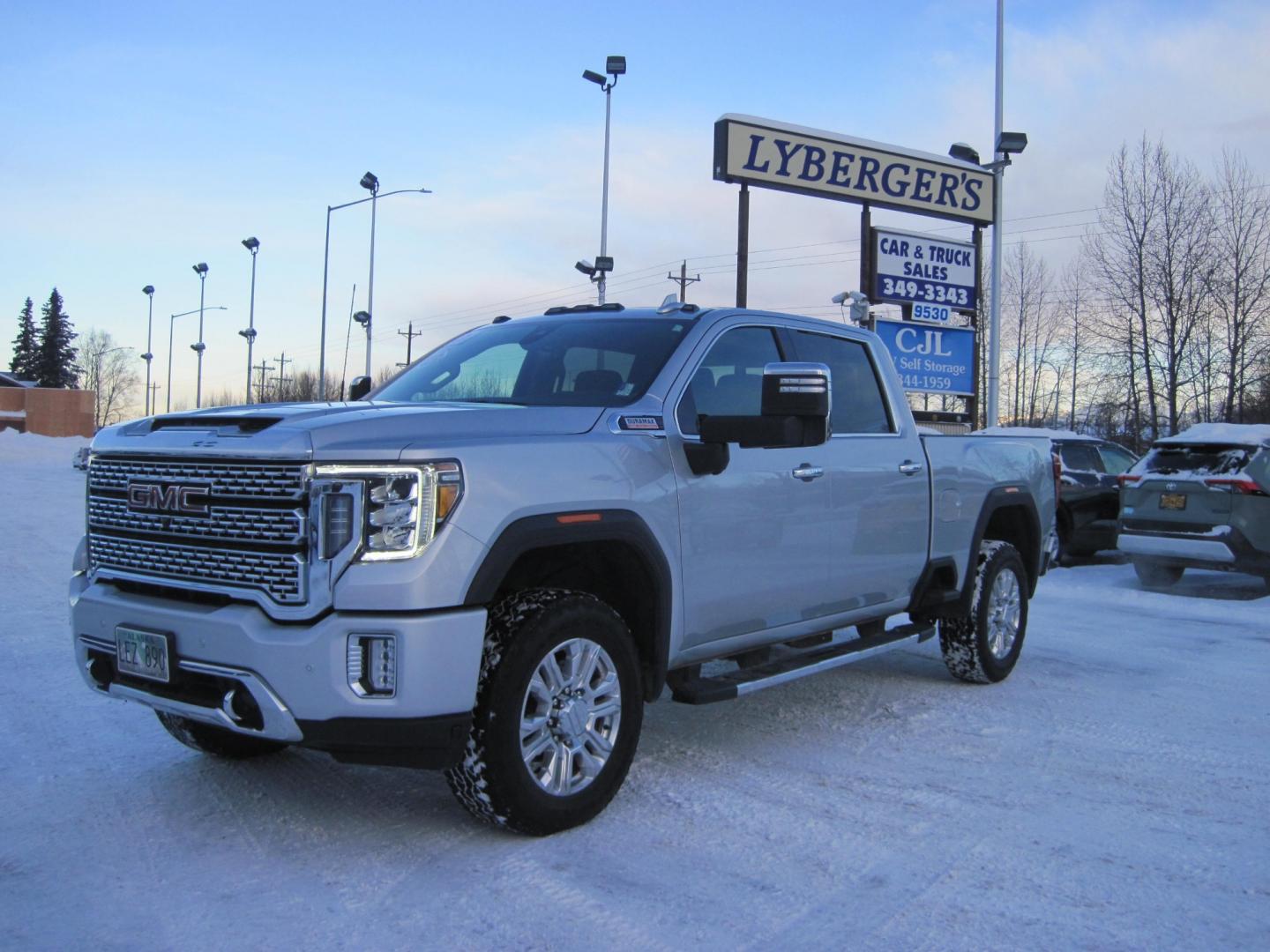 2021 silver /black GMC Sierra 2500HD Denali (1GT49REY0MF) , located at 9530 Old Seward Highway, Anchorage, AK, 99515, (907) 349-3343, 61.134140, -149.865570 - Low Miles on the GMC Sierra 2500 Denali Diesel. Come take a test drive. - Photo#0